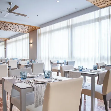 Angela - Adults Recommended Fuengirola