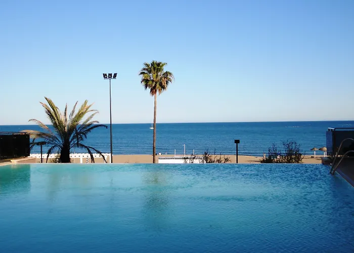 Angela - Adults Recommended Hotell 4*