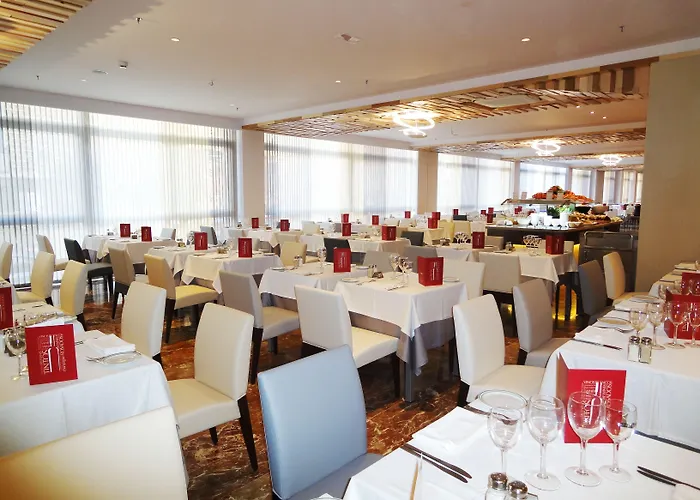 Angela - Adults Recommended 4* Fuengirola