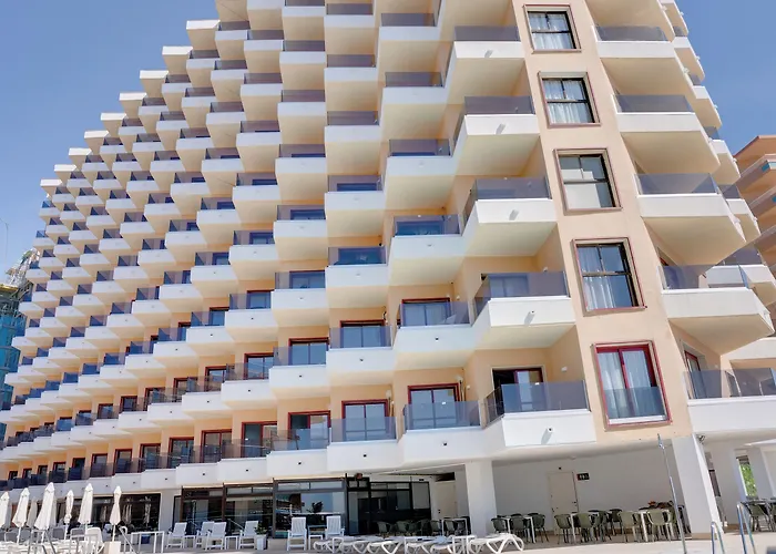 Angela - Adults Recommended Hotell