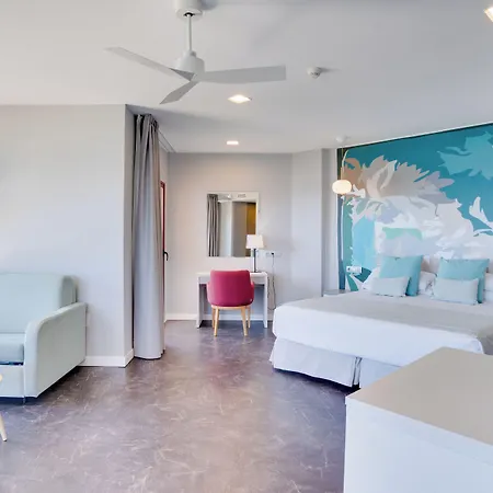 Angela - Adults Recommended Fuengirola