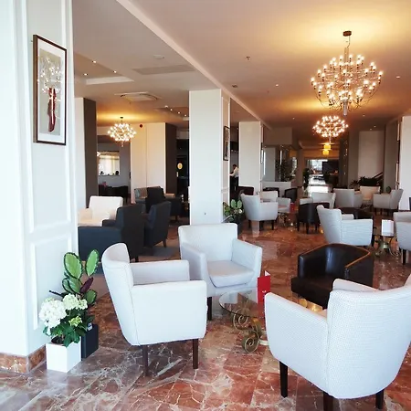 Angela - Adults Recommended 4* Fuengirola
