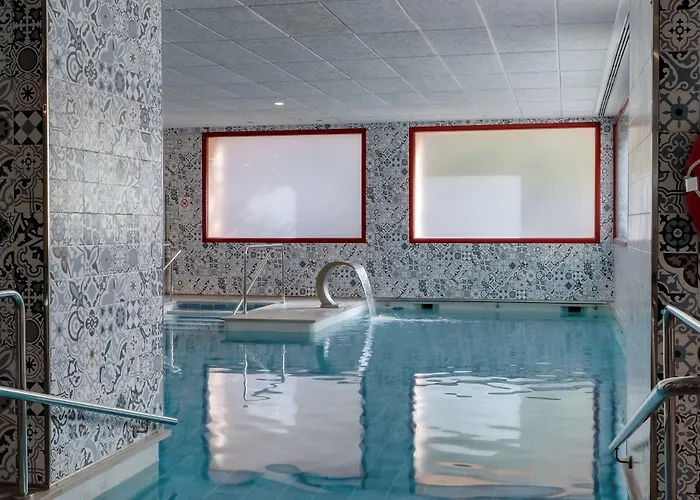 安吉拉成人推荐酒店 丰希罗拉